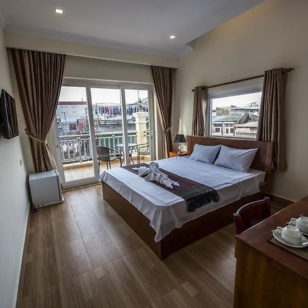 Phnom Penh Le Vincent Hotel Zewnętrze zdjęcie