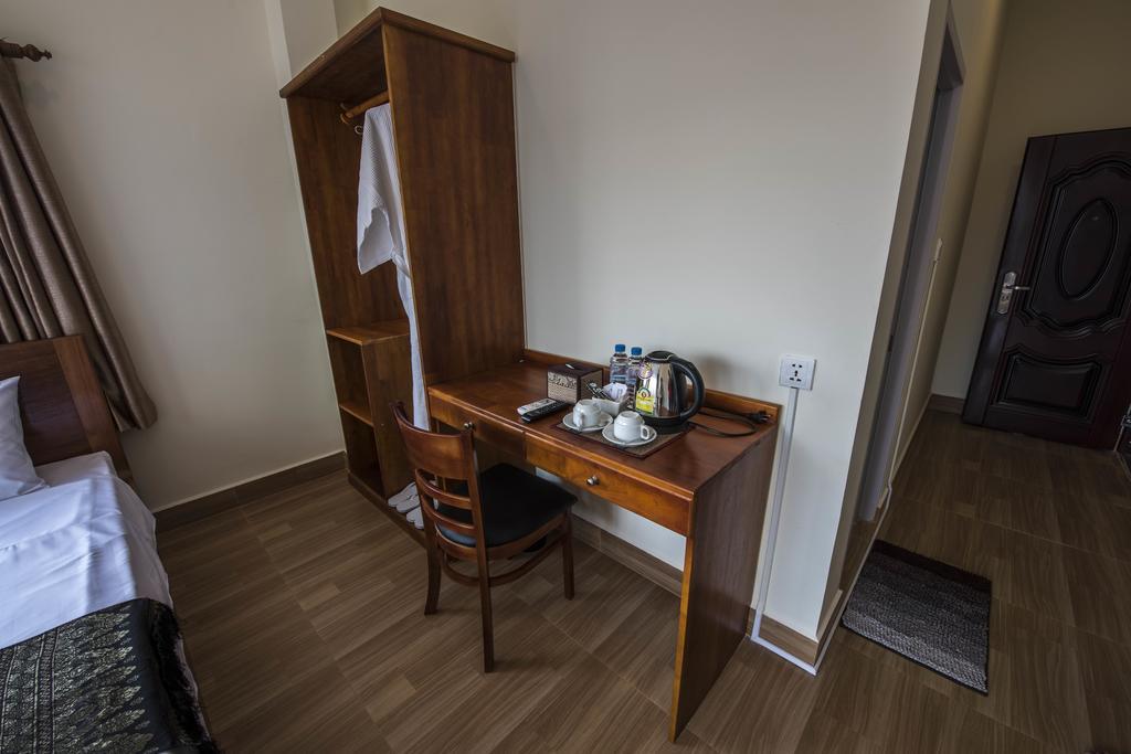 Phnom Penh Le Vincent Hotel Zewnętrze zdjęcie